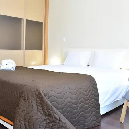 Hotel de apartamente Elvira Apartments With Pool Suite *